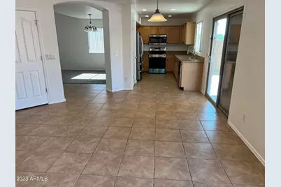 11366 W Buchanan Street, Avondale, AZ 85323 - Photo 3
