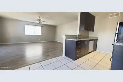 13423 N 8th Street #D, Phoenix, AZ 85022 - Photo 7