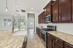 10646 E Nido Ave, Mesa, AZ 85209 - Photo 7