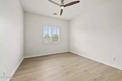 10646 E Nido Avenue, Mesa, AZ 85209 - Photo 15