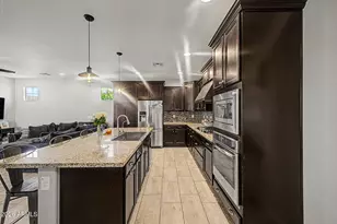 2214 S Annie Ln, Gilbert, AZ 85295 - Photo 9