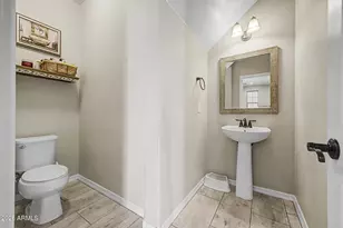 2214 S Annie Ln, Gilbert, AZ 85295 - Photo 13