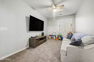 2214 S Annie Ln, Gilbert, AZ 85295 - Photo 19