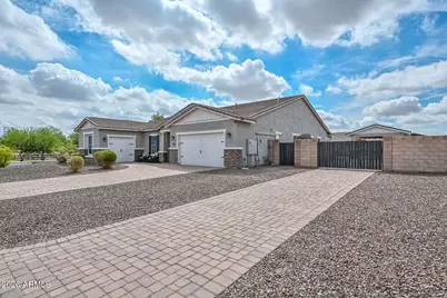 18373 W Sells Drive, Goodyear, AZ 85395 - Photo 7