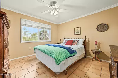19438 N Sombrero Circle, Sun City, AZ 85373 - Photo 9