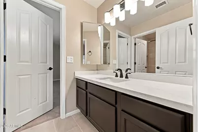 5921 W Louise Drive, Glendale, AZ 85310 - Photo 39