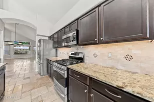 5921 W Louise Dr, Glendale, AZ 85310 - Photo 19