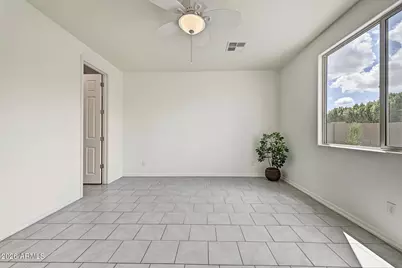 8612 N 180th Avenue, Waddell, AZ 85355 - Photo 15