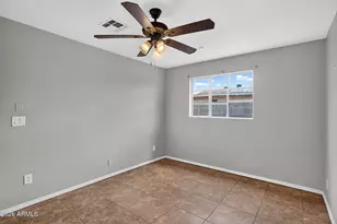 1032 N 27th Dr, Phoenix, AZ 85009 - Photo 15