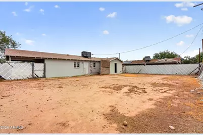 1032 N 27th Drive, Phoenix, AZ 85009 - Photo 19
