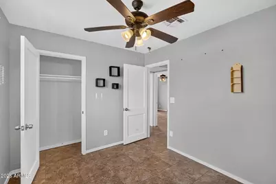 1032 N 27th Drive, Phoenix, AZ 85009 - Photo 7