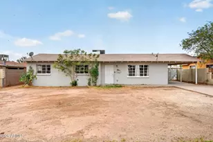 1032 N 27th Dr, Phoenix, AZ 85009 - Photo 1