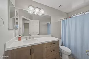 3868 S Stallion Dr, Gilbert, AZ 85297 - Photo 19