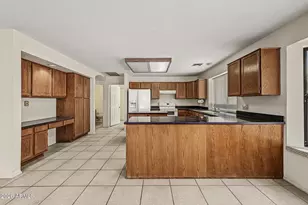 9802 W Rockwood Dr, Peoria, AZ 85382 - Photo 13