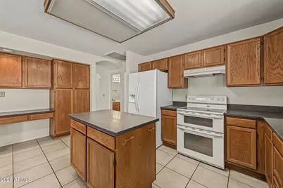9802 W Rockwood Drive, Peoria, AZ 85382 - Photo 15