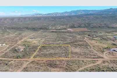 82831 E Vanessa Way #C1, Oracle, AZ 85623 - Photo 1