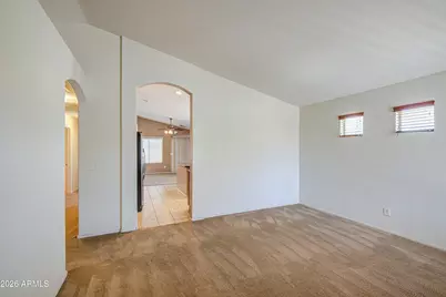 1576 W Appaloosa Way, San Tan Valley, AZ 85144 - Photo 5