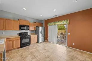 20583 N 262nd Ave, Buckeye, AZ 85396 - Photo 13