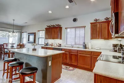 2152 W Monte Cristo Avenue, Phoenix, AZ 85023 - Photo 3