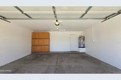 13344 W Desert Lane, Surprise, AZ 85374 - Photo 21