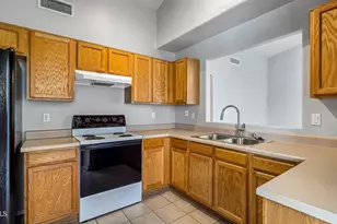 13344 W Desert Ln, Surprise, AZ 85374 - Photo 7
