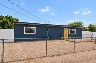 573 S Ocotillo Dr, Apache Junction, AZ 85120 - Photo 1
