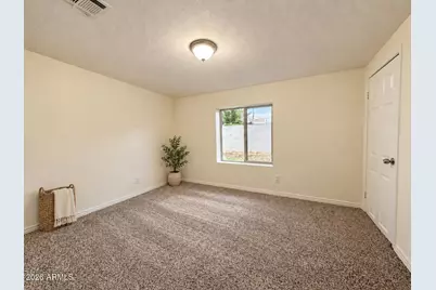 573 S Ocotillo Drive, Apache Junction, AZ 85120 - Photo 7