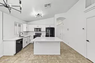 9017 W Avalon Dr, Phoenix, AZ 85037 - Photo 7