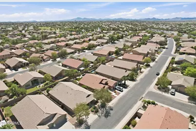 43393 W Courtney Drive, Maricopa, AZ 85138 - Photo 33