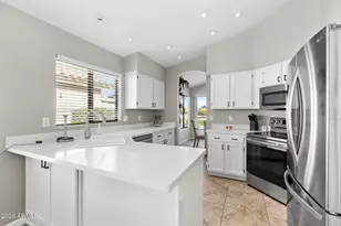 9425 W Taro Ln, Peoria, AZ 85382 - Photo 3