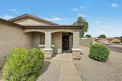 1750 E Renegade Trail, San Tan Valley, AZ 85143 - Photo 11