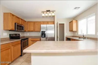 13032 W Mauna Loa Lane, El Mirage, AZ 85335 - Photo 5