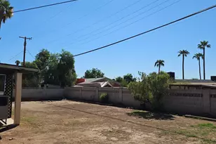 6037 W Indian School Rd, Phoenix, AZ 85033 - Photo 23