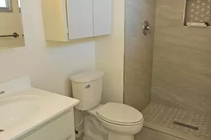 6037 W Indian School Rd, Phoenix, AZ 85033 - Photo 19