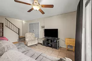 3404 W Echo Ln, Phoenix, AZ 85051 - Photo 3