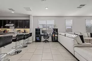 2820 E Sunland Ave, Phoenix, AZ 85040 - Photo 11