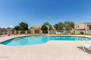 948 S Alma School Rd, Mesa, AZ 85210 - Photo 25
