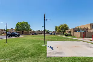 948 S Alma School Rd, Mesa, AZ 85210 - Photo 23