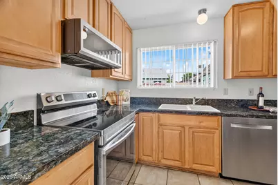 8812 W Meadow Drive, Peoria, AZ 85382 - Photo 7