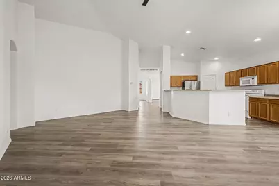4255 E Cherry Hills Drive, Chandler, AZ 85249 - Photo 7