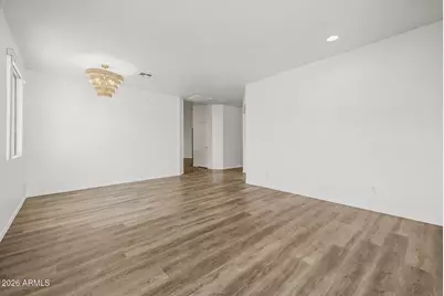 4255 E Cherry Hills Drive, Chandler, AZ 85249 - Photo 5