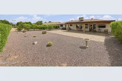 10011 W Prairie Hills Circle, Sun City, AZ 85351 - Photo 39