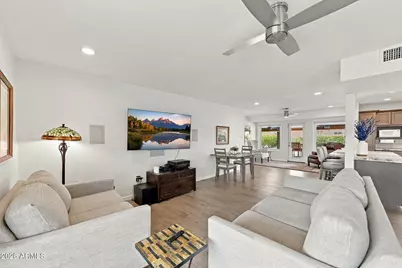 10011 W Prairie Hills Circle, Sun City, AZ 85351 - Photo 11