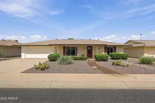 10011 W Prairie Hills Cir, Sun City, AZ 85351 - Photo 1