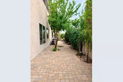 7228 E Whistling Wind Way, Scottsdale, AZ 85255 - Photo 17
