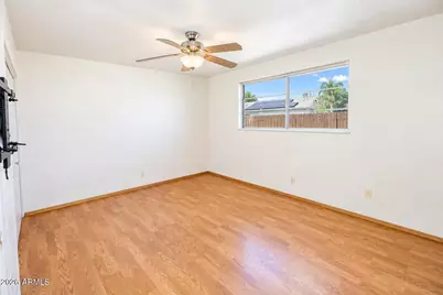 12811 N 29th Drive, Phoenix, AZ 85029 - Photo 3