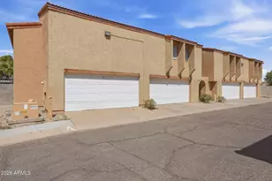 2202 W Glenrosa Ave, Phoenix, AZ 85015 - Photo 1