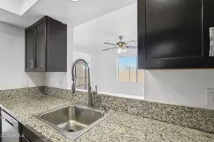 2202 W Glenrosa Ave, Phoenix, AZ 85015 - Photo 13