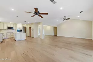 2533 W Laguna Azul Ave, Mesa, AZ 85202 - Photo 15
