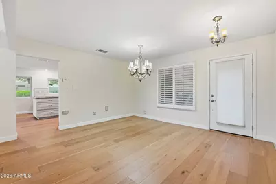 2533 W Laguna Azul Avenue, Mesa, AZ 85202 - Photo 7
